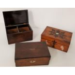 GEORGIAN ROSEWOOD TEA CADDY of rectangular form with a lift up lid revealling two divisions, 22cm