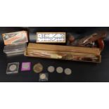 MIXED LOT OF COLLECTABLES including a boxed 12g shotgun cleaning kit, cased set of dominoes, boxed