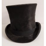 GENTLEMANS BLACK SILK TOP HAT internal measurements front to back 18.5cm and side to side 14.6cm