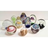 SELECTION OF TEN COLOURFUL GLASS PAPERWEIGHTS of various sizes and designs (10)