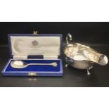 CASED SILVER QUEEN'S SILVER JUBILEE (1952-1977) SPOON with crown finial, London hallmarks for