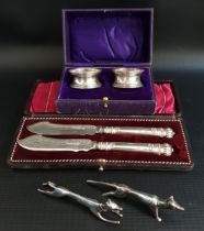 PAIR OF CASED GEORGE V SILVER NAPKIN RINGS Birmingham 1922 by Marson & Jones, silver plated fox