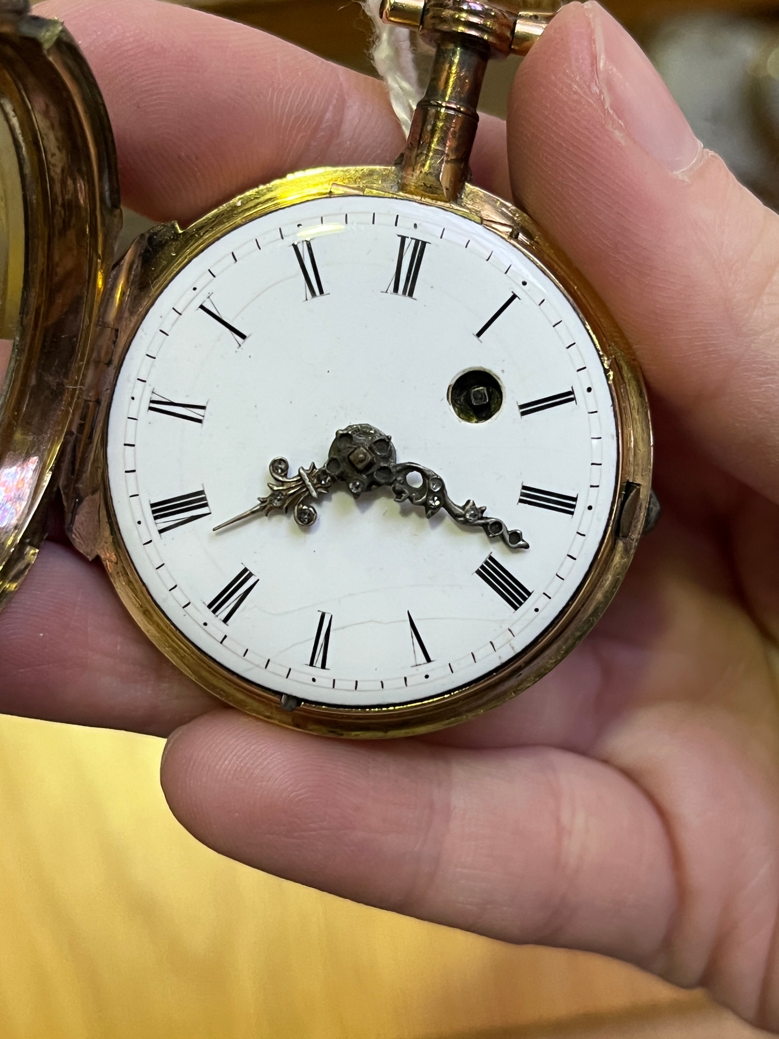 An 18th/19th century yellow metal (tests as 18ct gold) and gilt metal verge pocket watch, the - Image 3 of 8