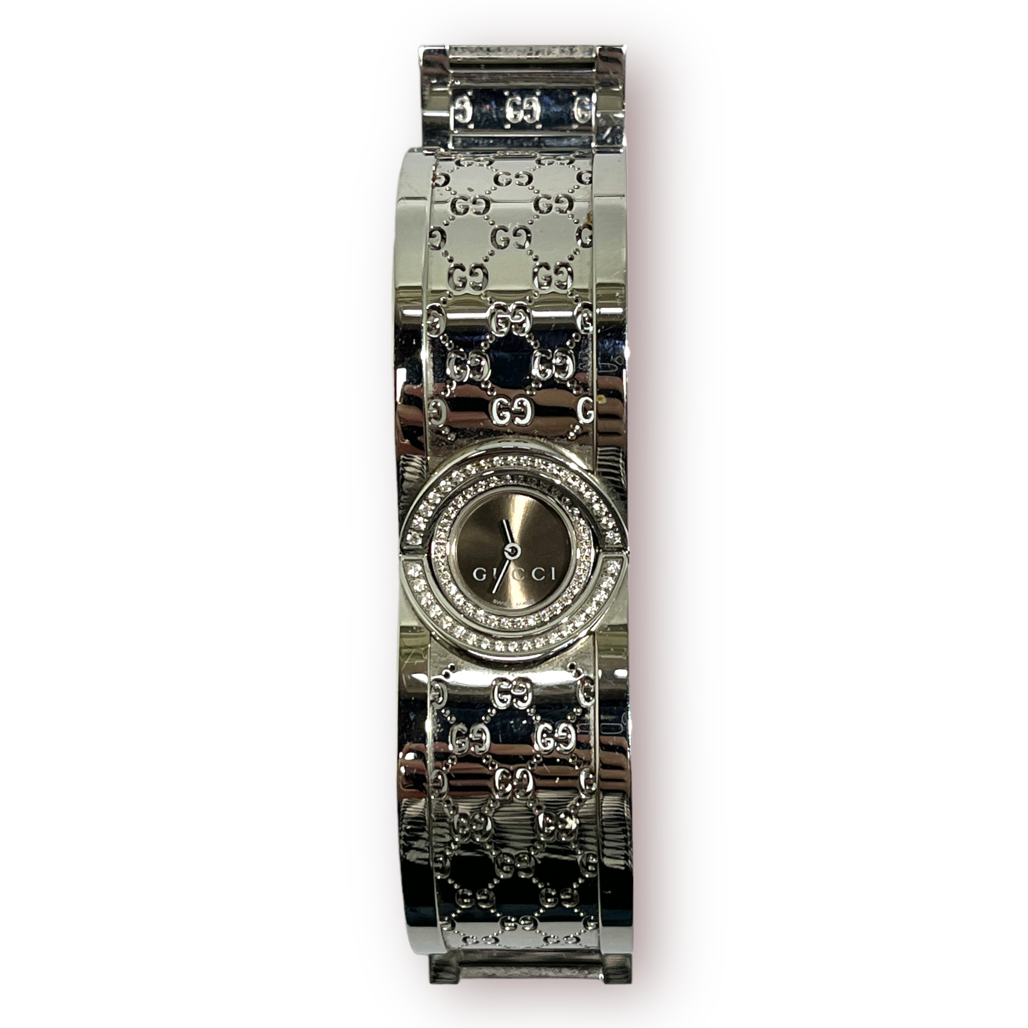 A modern ladies Gucci series 112 ‘Twirl’ bangle wristwatch, with branded silvered dial, diamond - Image 2 of 3