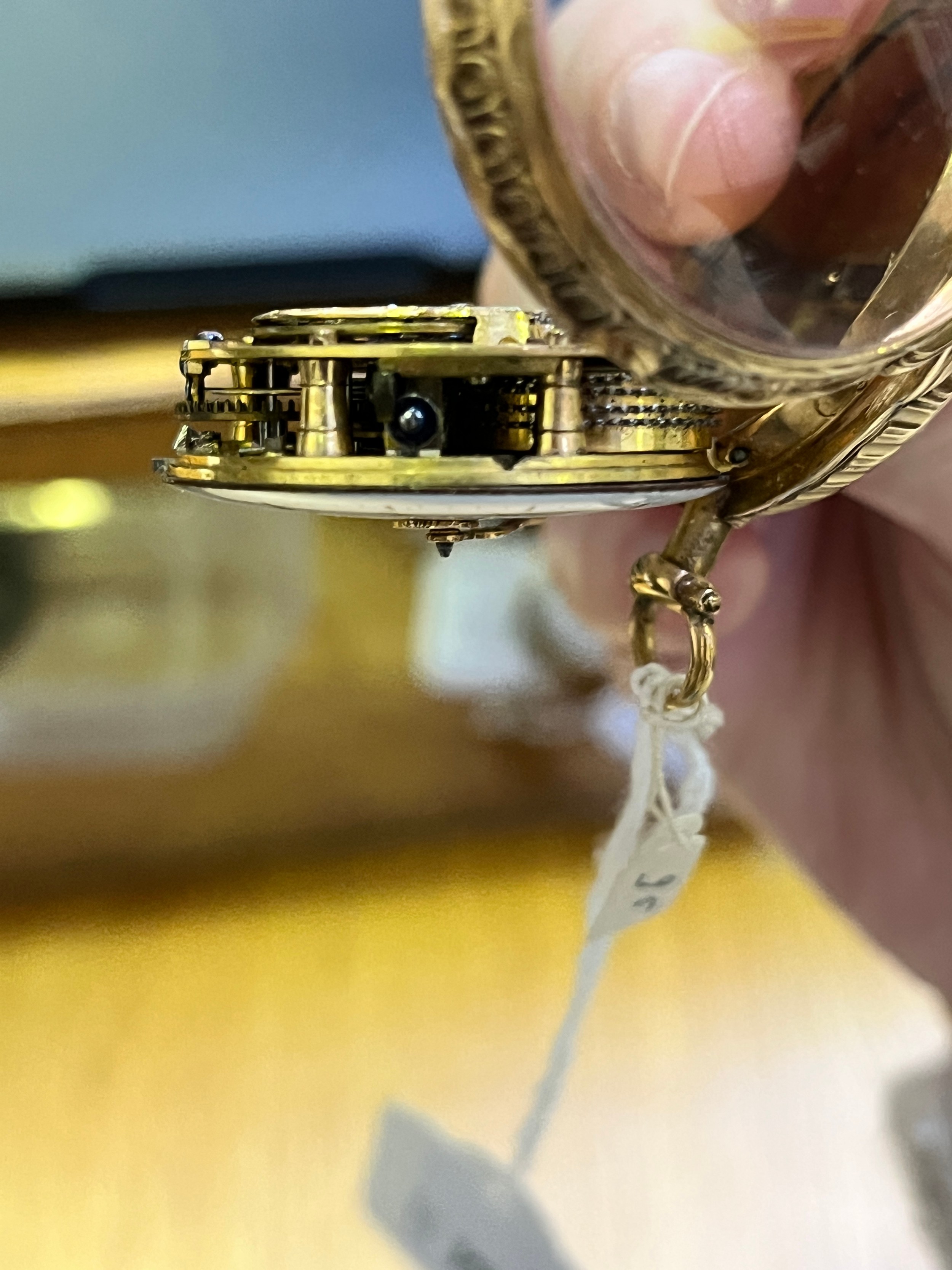 An 18th century French yellow metal (tests as 18ct gold) open-face verge pocket watch, the white - Image 7 of 7