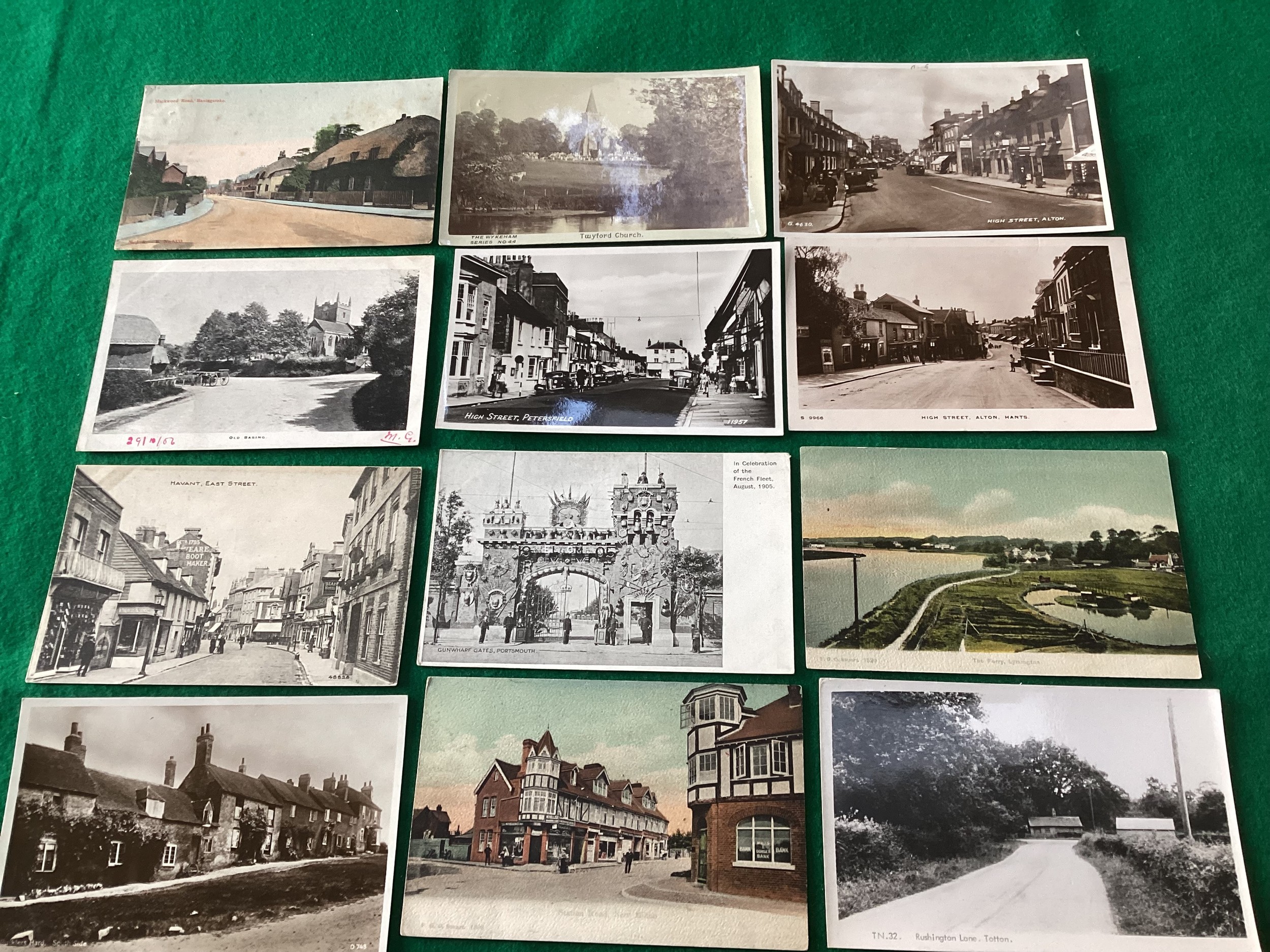 Approximately 140 cards of Hampshire, with strong interest in Portsmouth, but also cards of Havant - Image 10 of 10