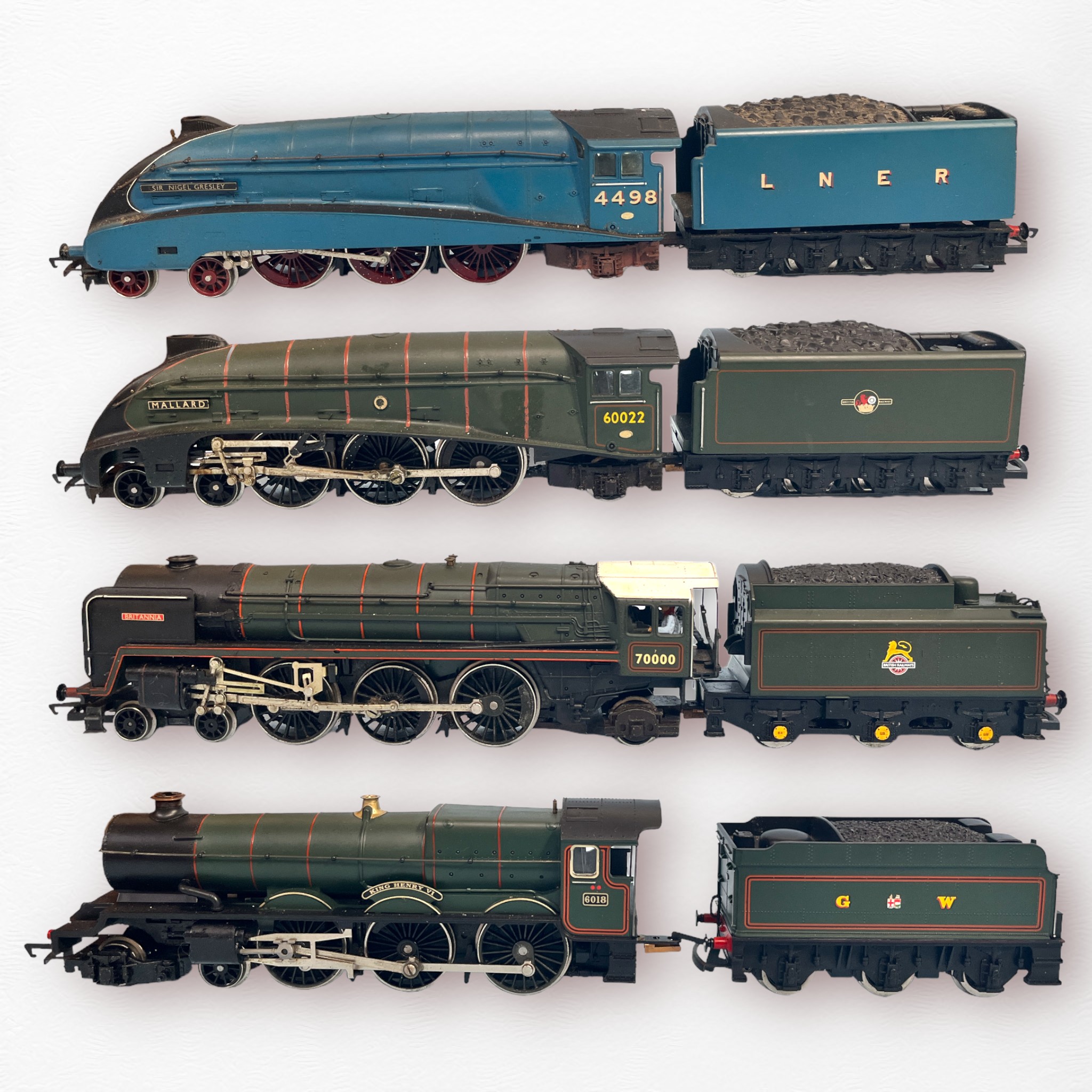 Four various Hornby Railways 'OO' gauge locomotives with matching tanks, comprising Hornby R350 - Image 2 of 4