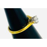 An 18ct gold solitaire diamond ring, round brilliant cut diamond estimated 0.50cts, VS2 clarity, J/K