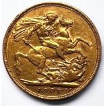 An Edward VII 1907 22ct gold sovereign, gross weight approximately 7.9g