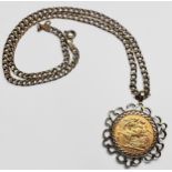 A George V gold sovereign, 1913, Melbourne Mint, in pendant mount, with 9ct gold chain, total weight