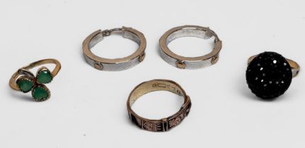 Two various 9ct gold rings and a pair of 9ct white gold hoop earrings, gross weight approximately