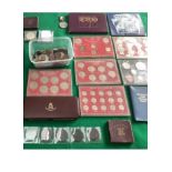 A collection of coin sets, older and loose coins and two banknotes – including a 1953 cased coin set