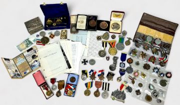 Mixed medal lot comprising: Khedive’s Star 1882, 2x WW1 1914-15 Stars, 1x Victory Medal, 10x WW2