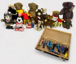 A small collection of assorted toys including a Tracy Island model and various Thunderbird’s,