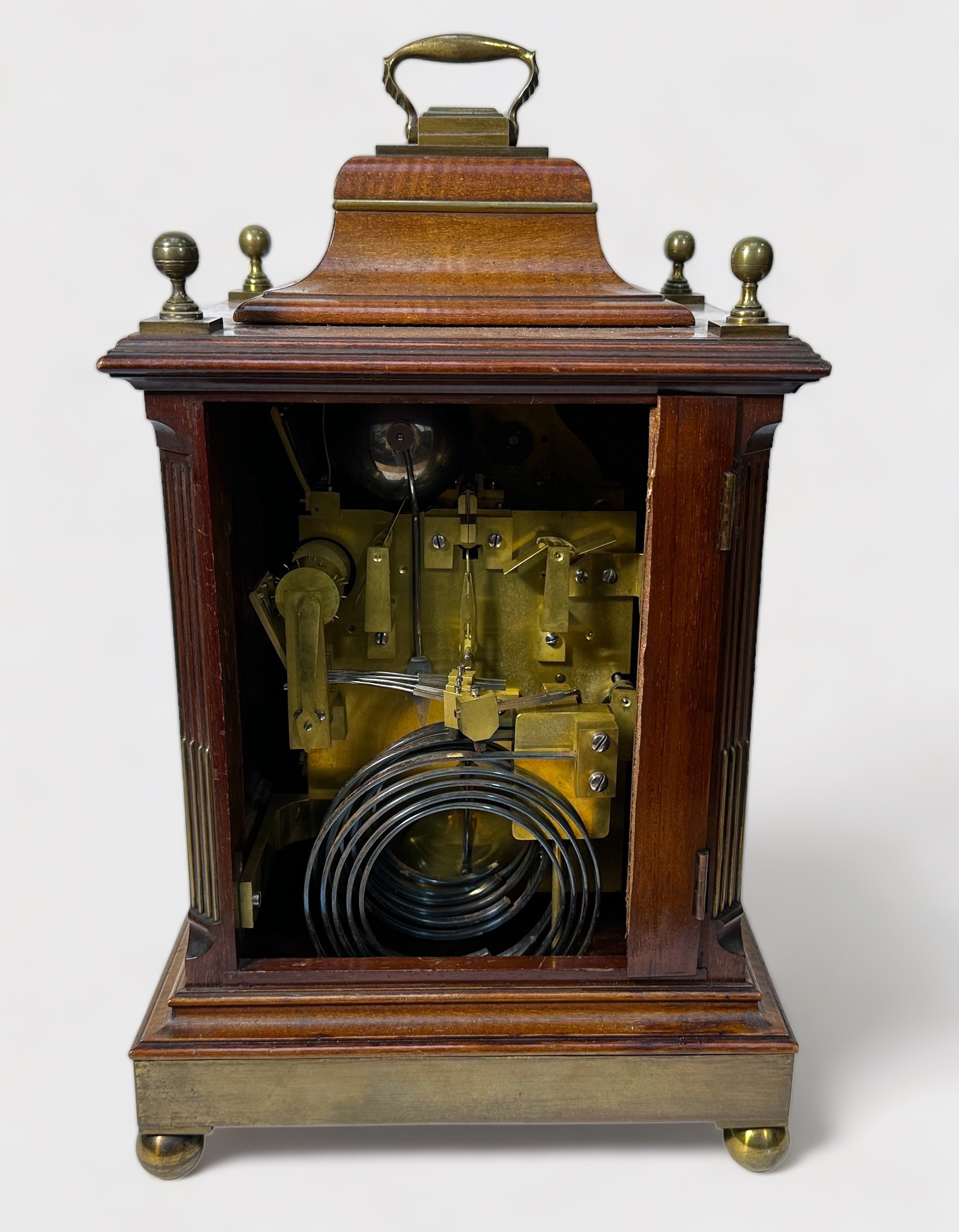 A Late 19th/early 20th century Mahogany Bracket clock by John Bull, Bedford, with Eight-Day three- - Image 3 of 4