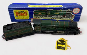 A Hornby-Dublo 3221 4-6-0 ‘Ludlow Castle’ Locomotive and Tender (3-Rail), no. 5002, housed in