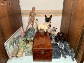 A collection of assorted collectables and ceramics, comprising, a birdseye maple specimen box