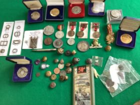 A quantity of coins, circulated, including ancient Roman, old buckles (probably metal detector