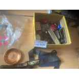 Collectables : Box of assorted items inc buttons,
