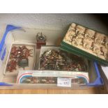 Diecast : Box of soldiers loose, on horseback sets