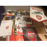 Football : Good box of Intls/finals - Arsenal Hand