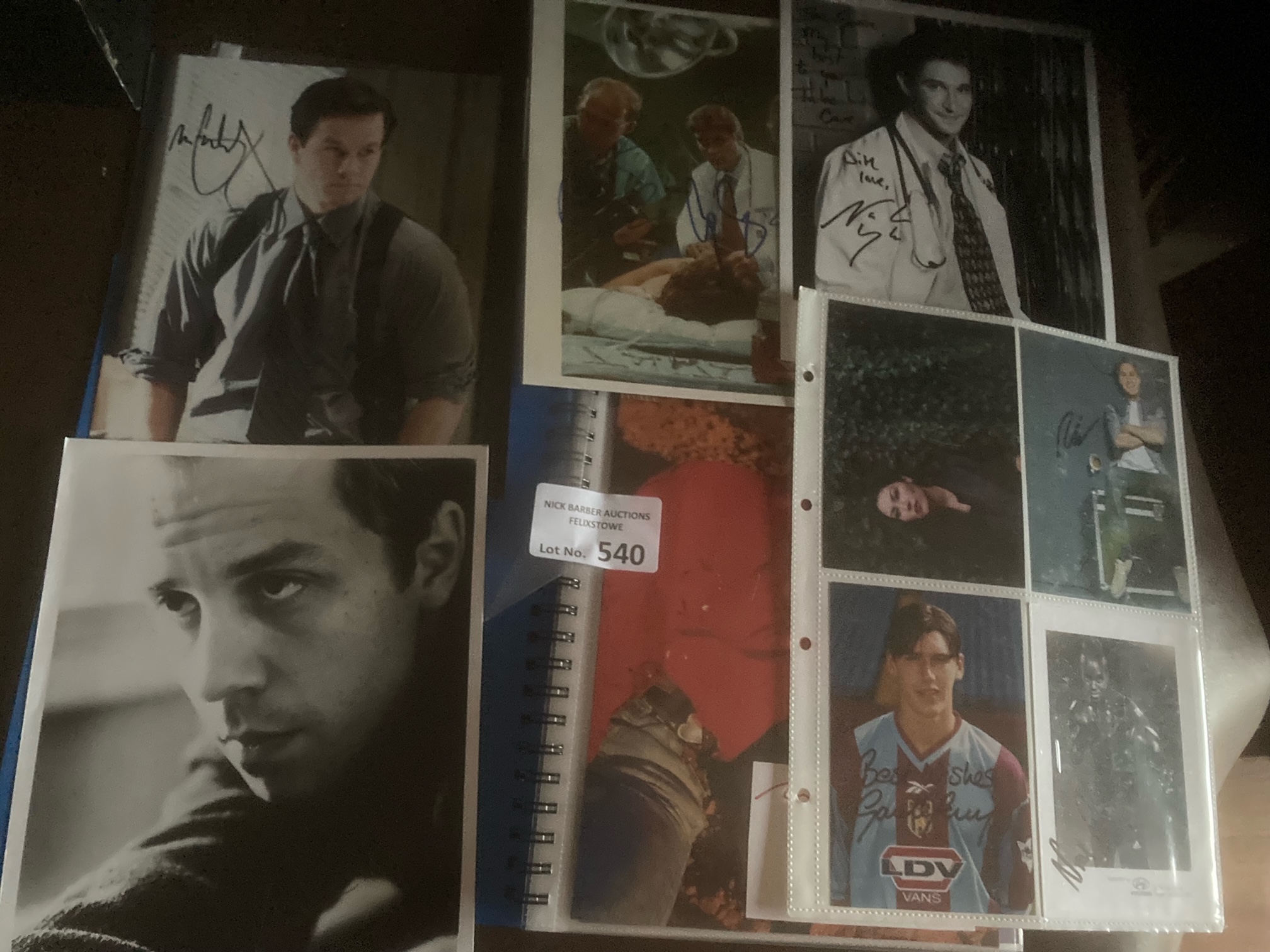 Collectables : Celebrity autographs inc TV, music - Image 5 of 5