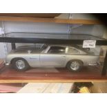 Diecast : James Bond DB5 Aston Martin model car ma