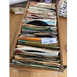 Records : Crate of 7" singles 200+ good selection