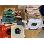 Records : 1960s/70s 7" singles crate x150+ many in