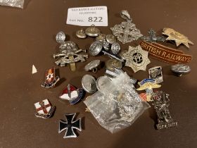 Collectables : Badges/buttons inc bikers, religiou