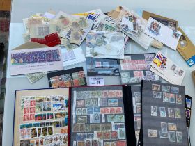 Stamps : Collection of Australian stamps in 3 albu