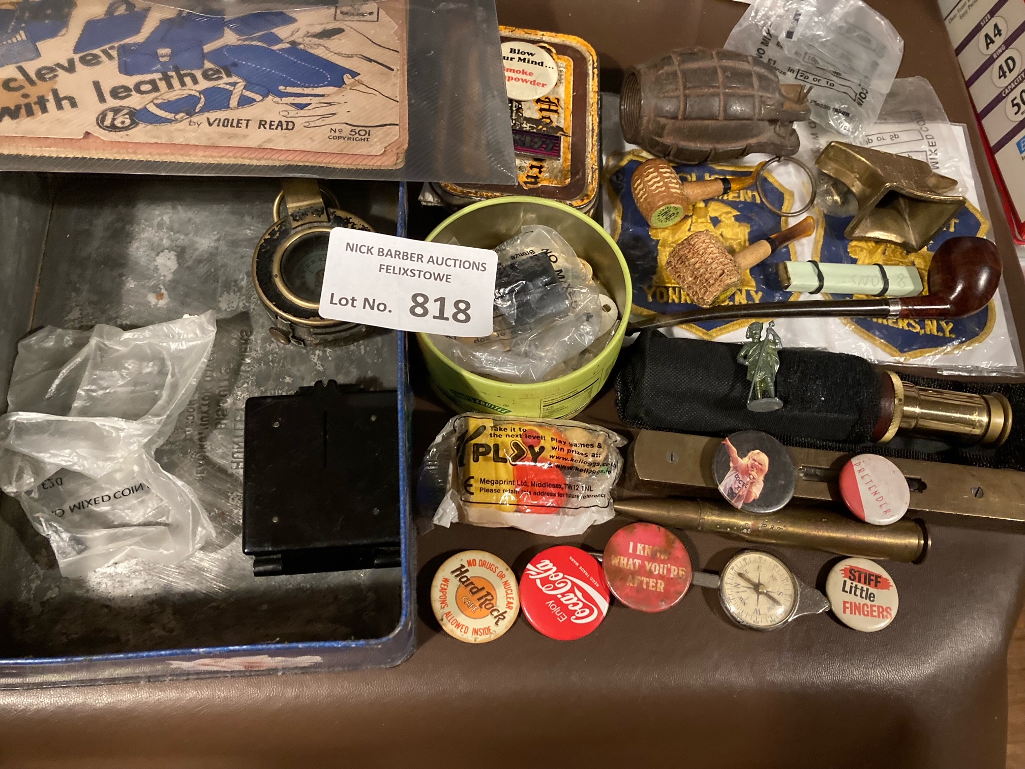 Collectables : Fascinating tin of various inc comp