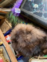 Collectables : odd lot vintage mink feathered fan