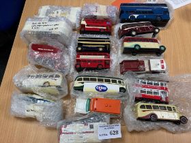 Diecast : Buses - (mostly) unboxed mostly Corgi cl