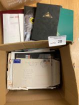 Stamps : AUSTRALIA - big box - mint/covers/stock b