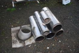 Stainless steel flue pipe - 4 lengths 8" diameter x 30" long - 2 lined lengths 5" diameter,