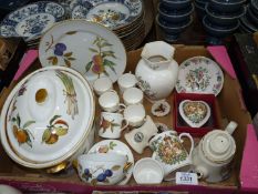 A quantity of china including a large Royal Worcester 'Evesham' lidded tureen,