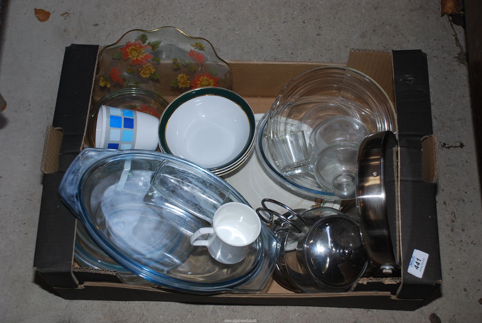 Stainless steel items, Pyrex dishes and glass.