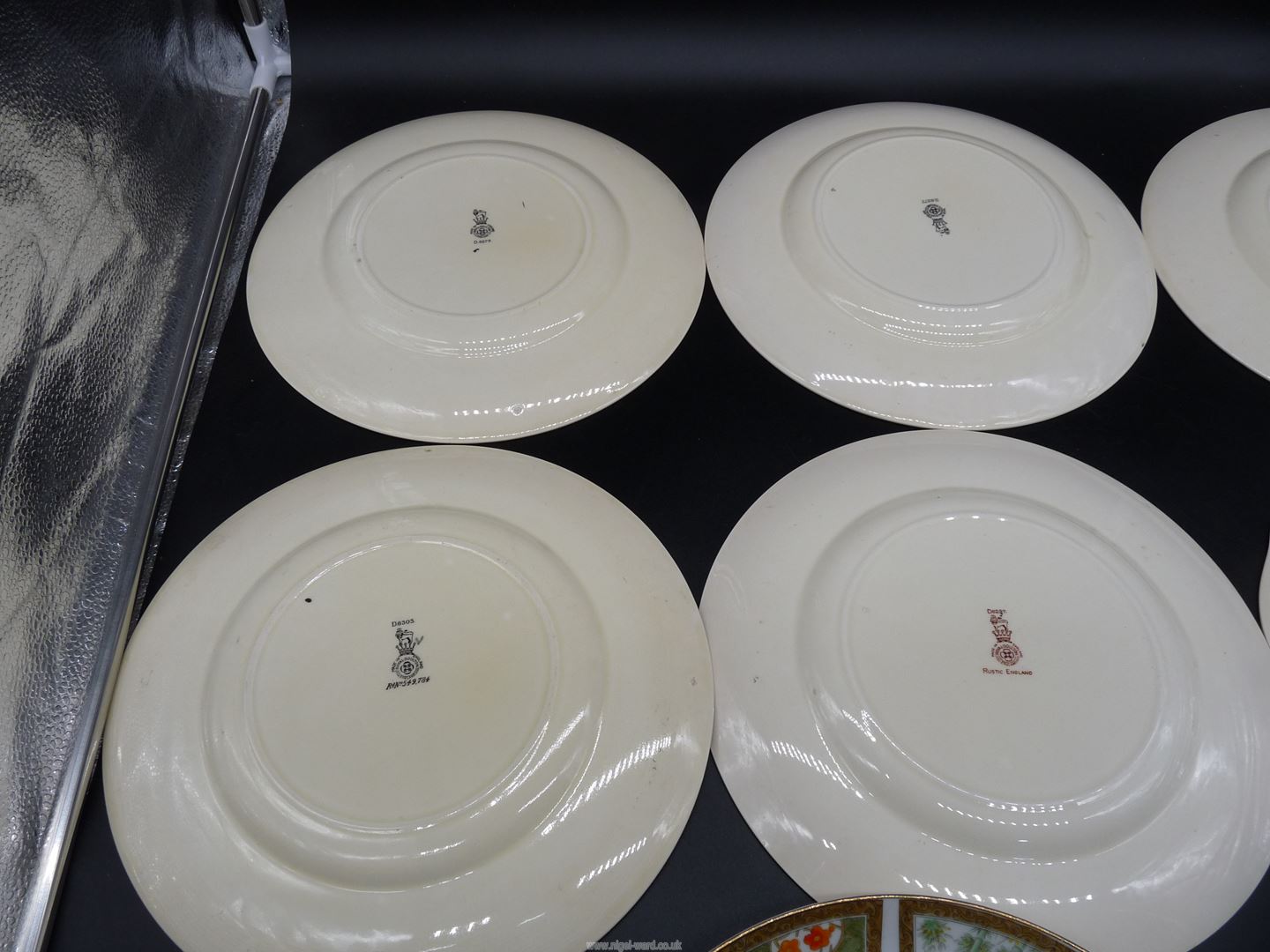 A quantity of Royal Doulton plates to include; Rustic England, Roger Solem Cobber, Shakespeare, - Image 3 of 4