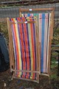 Two fold up deck chairs, a/f.