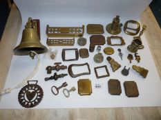 A small quantity of mixed brass and metals including school bell, 'Sixpences' weight, hinges,