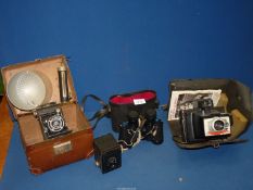 A quantity of Cameras including Coronet Bellows style, small box camera, Hawkeye Ace by Kodak,