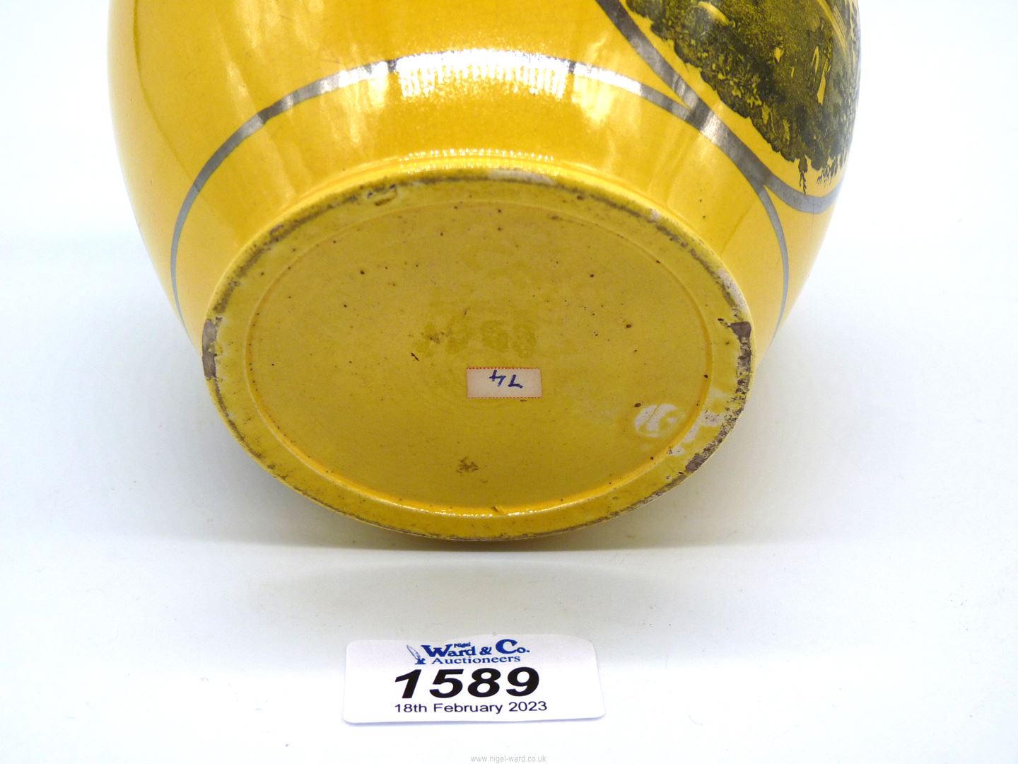A rare yellow ground and silver resist earthenware jug, early 19th century, - Image 5 of 5