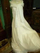 An Amanda Wyatt Wedding dress, 36" waist/38" bust and a stole, 86" x 16".
