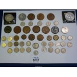 A small quantity of sixpences, Australian commemorative 50 cents, Charles and Diana crowns, pennies,