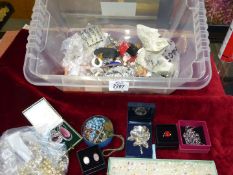 A quantity of costume jewellery including rings, necklaces, earrings,