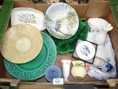 A quantity of china including Cabbage Leaf serving dishes, Coalport 'Countryware' vinegar bottle,