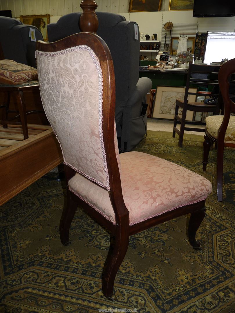 A Mahogany show framed Nursing/side Chair having cabriole front legs and upholstered in dusky pink - Image 2 of 6