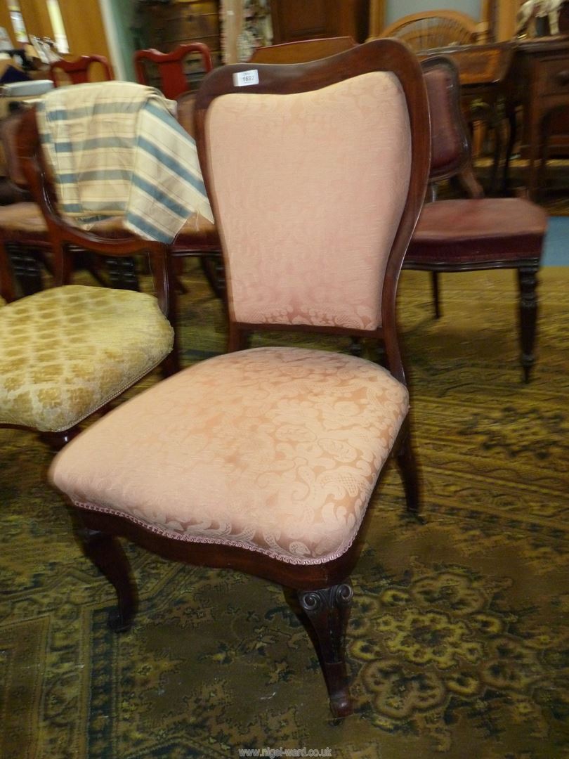 A Mahogany show framed Nursing/side Chair having cabriole front legs and upholstered in dusky pink - Image 4 of 6