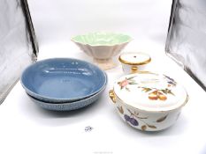 A quantity of china including Royal Worcester 'Evesham' casserole dish with lid (gilding worn),